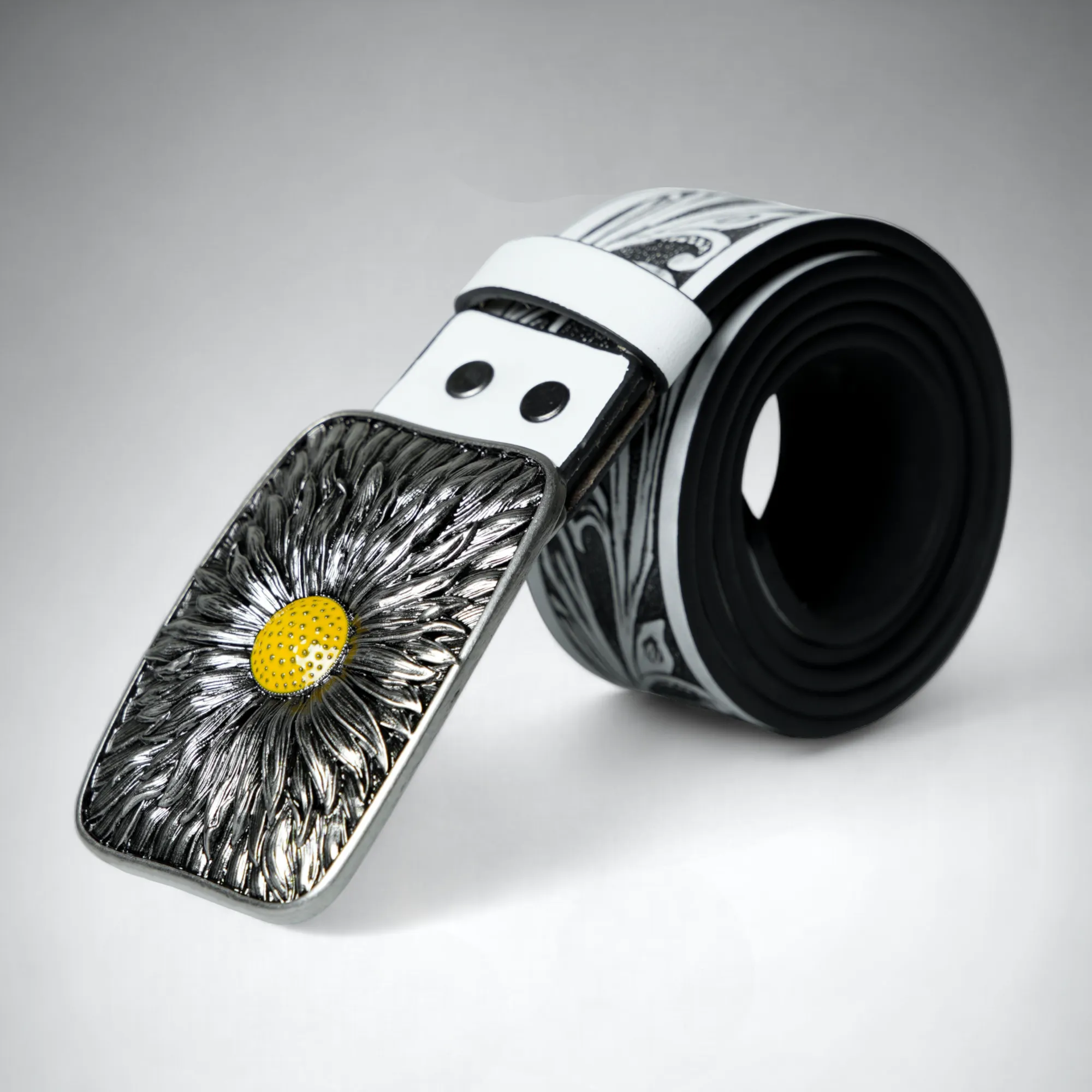 Chokore Daisy Buckle Silver Plating Leather Belt