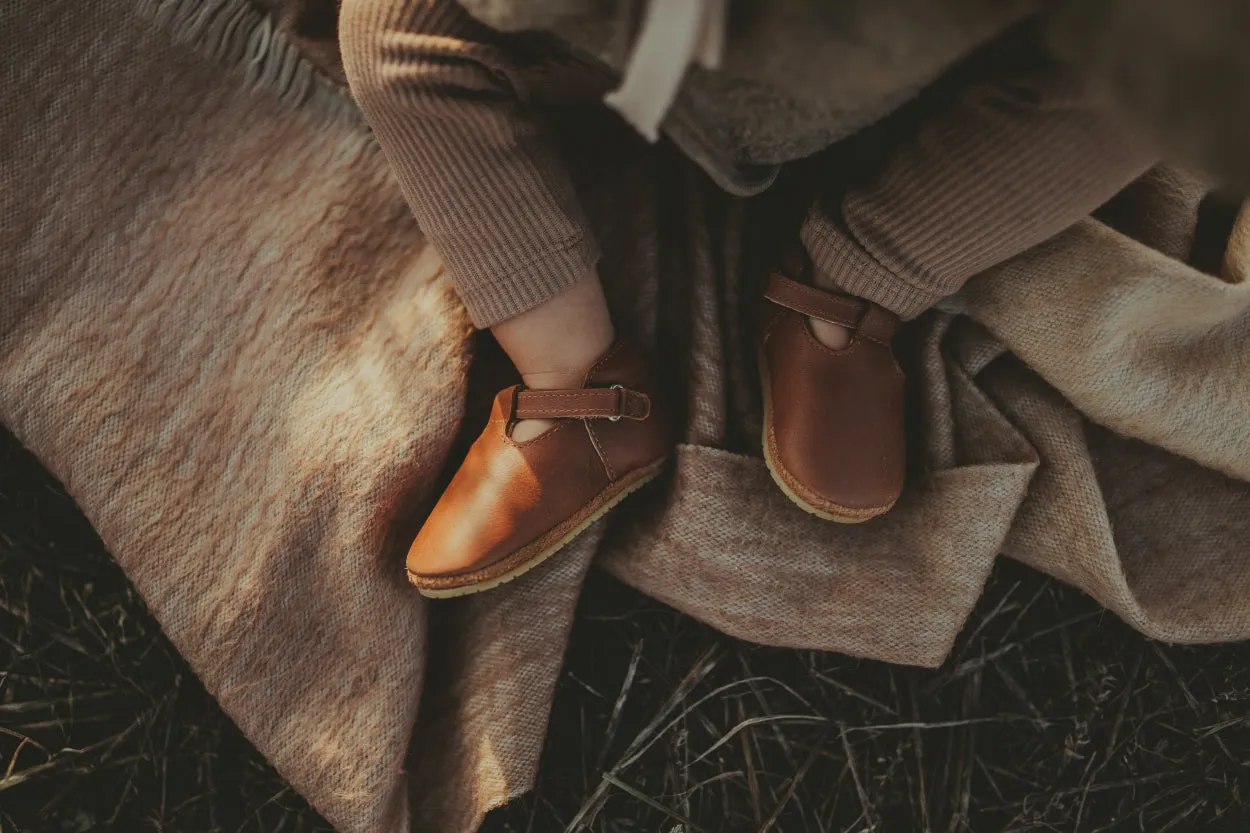 Elia Shoes | Cognac Classic Leather