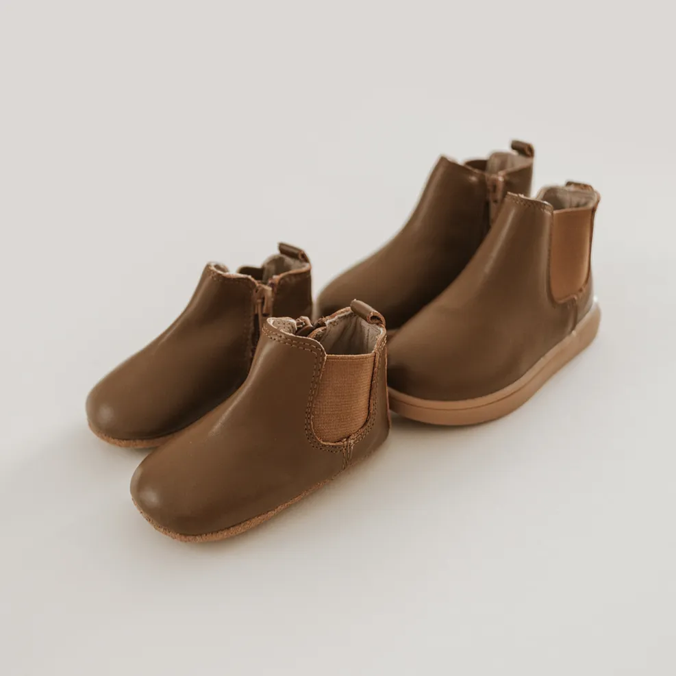 Hard Sole Chelsea Boot Espresso