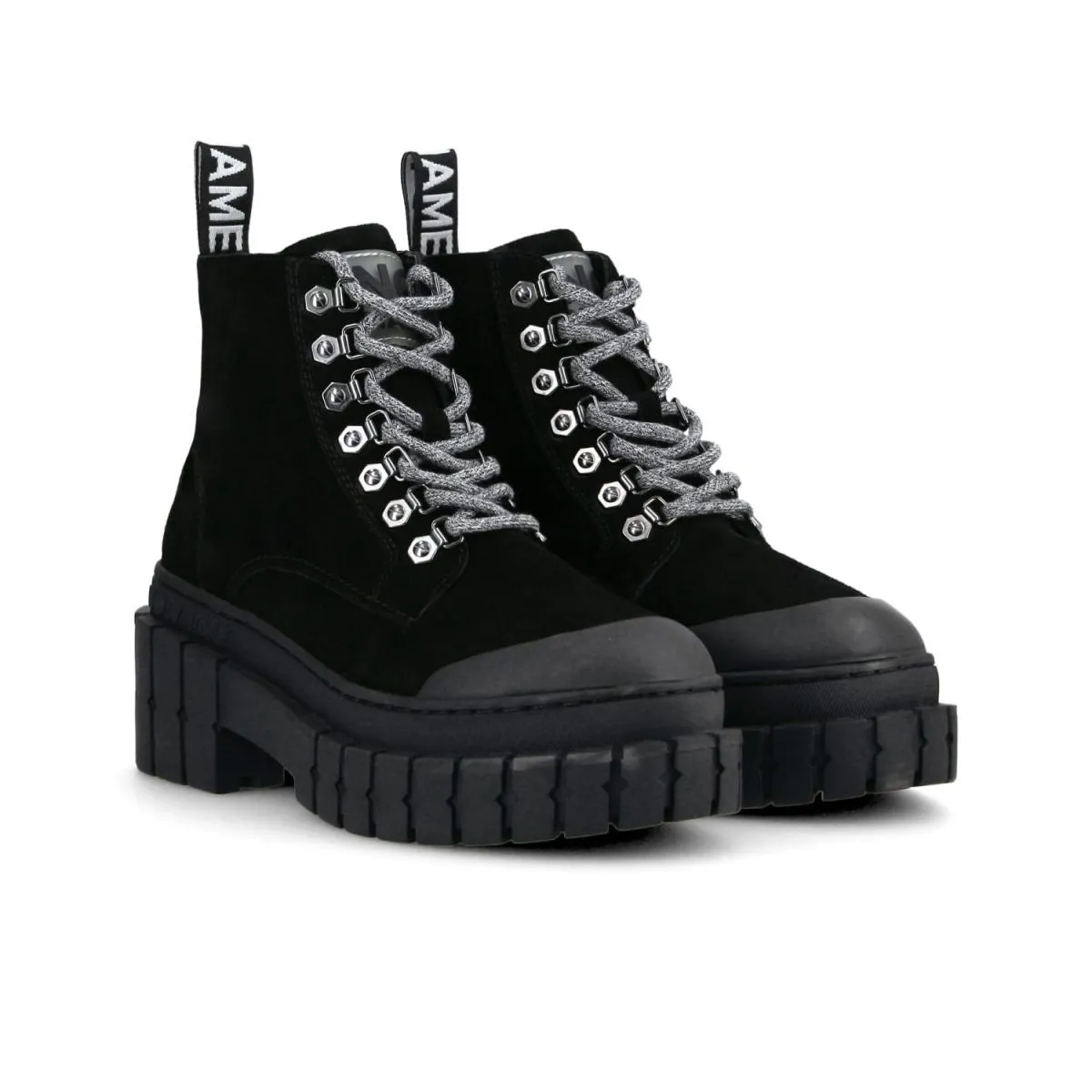 Kross Low Suede Black Boots