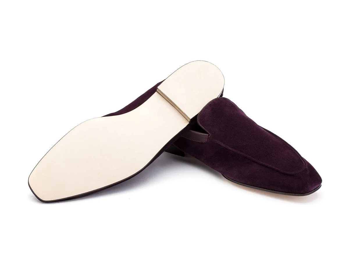 Lounge Aubergine Suede