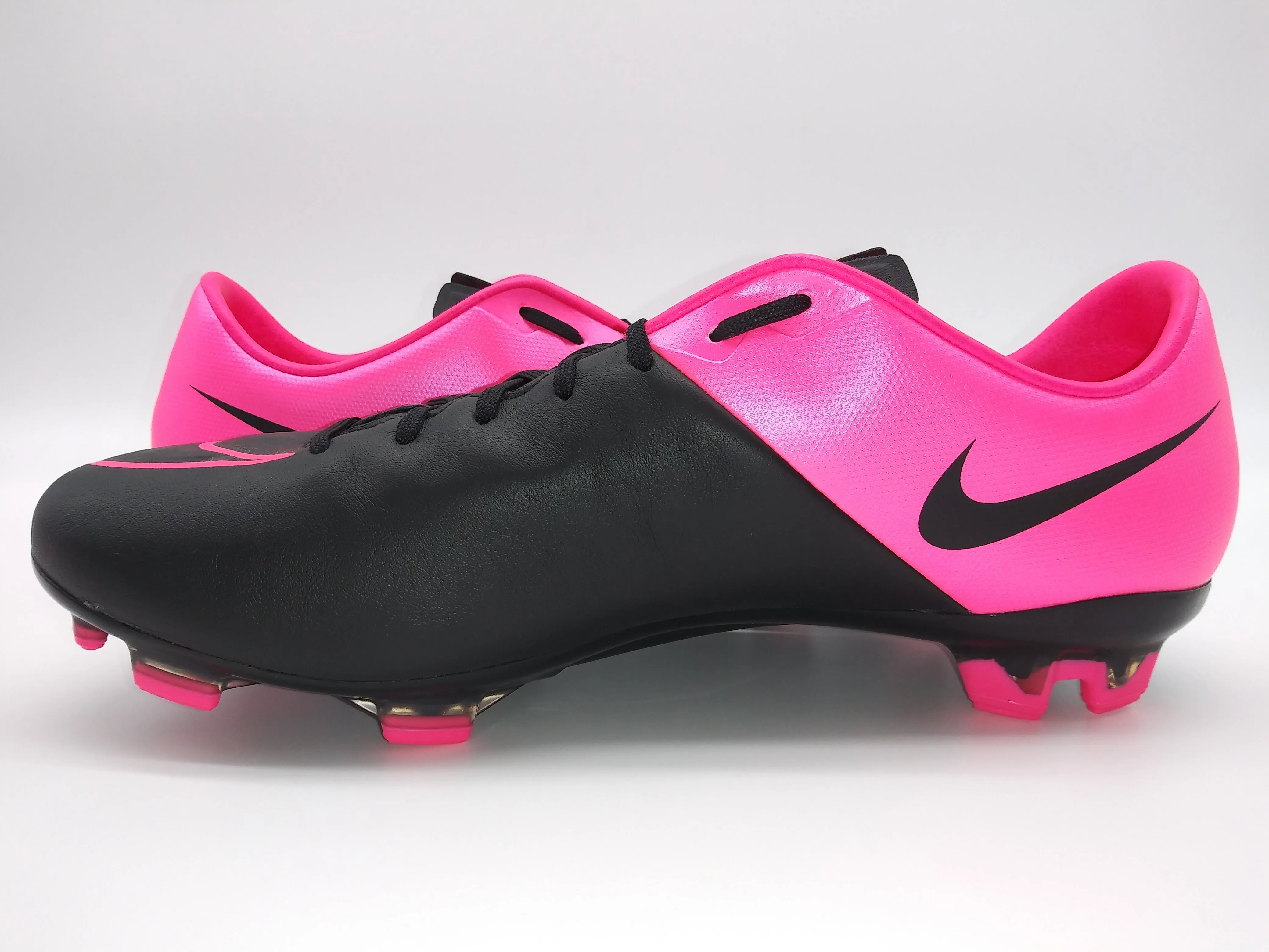 Nike Mercurial Veloce II Leather FG Black Pink