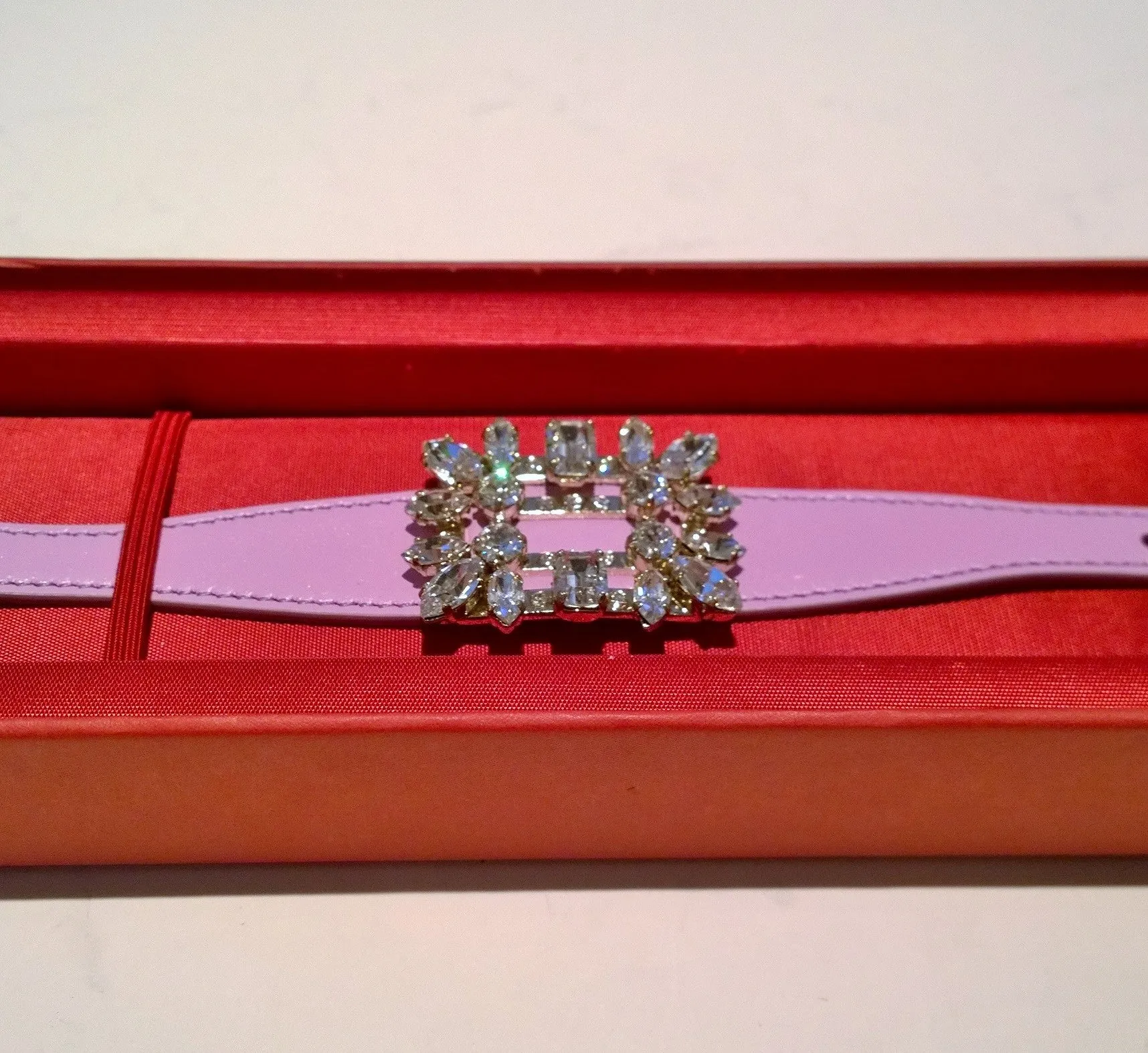 Roger Vivier Broche Vivier Lilac Leather Rhinestone Buckle Bracelet Pink