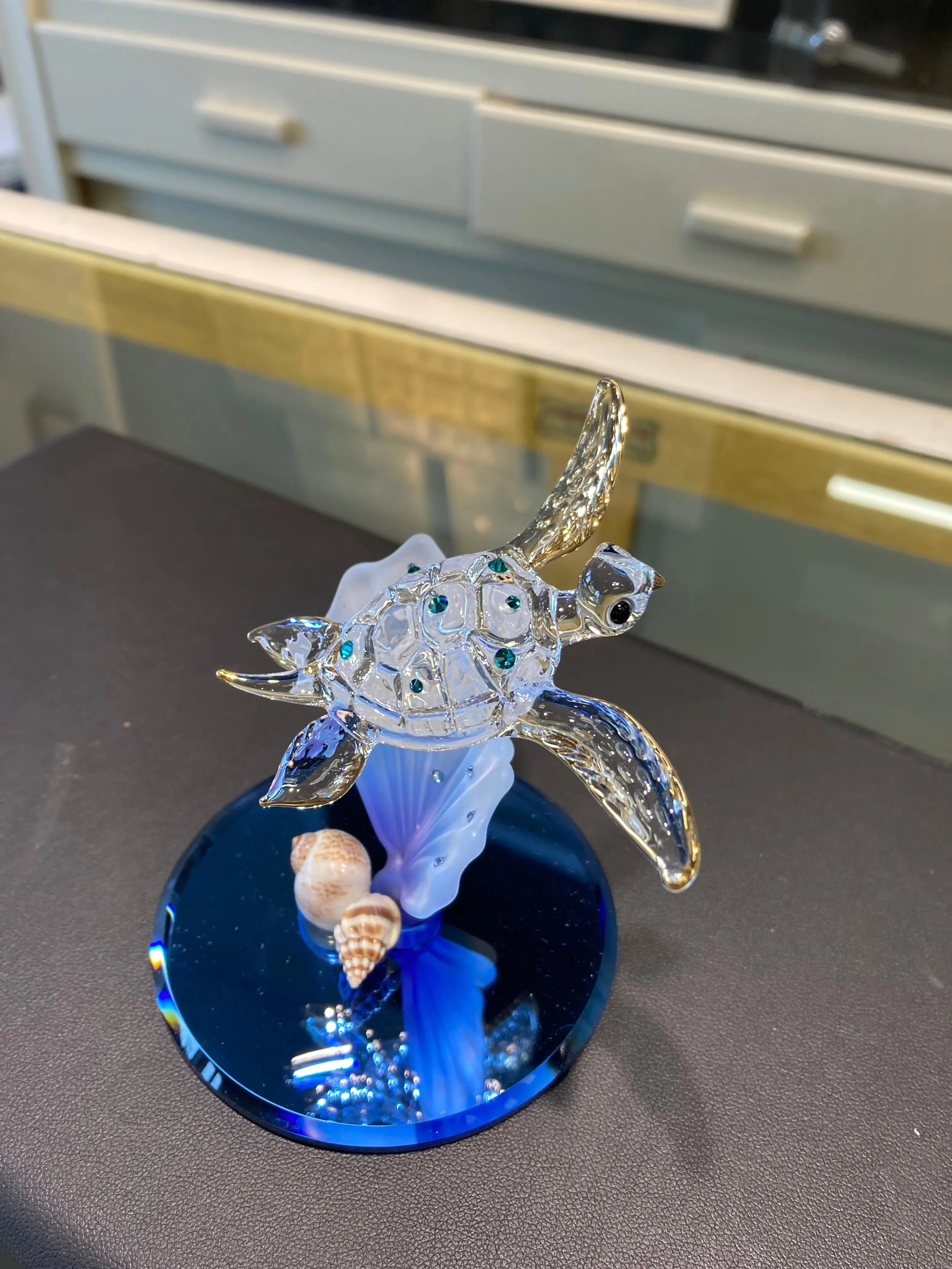 Sea Turtle And Shells Glass Figurine